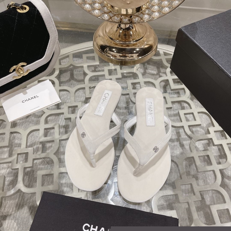 Ch*el slippers
